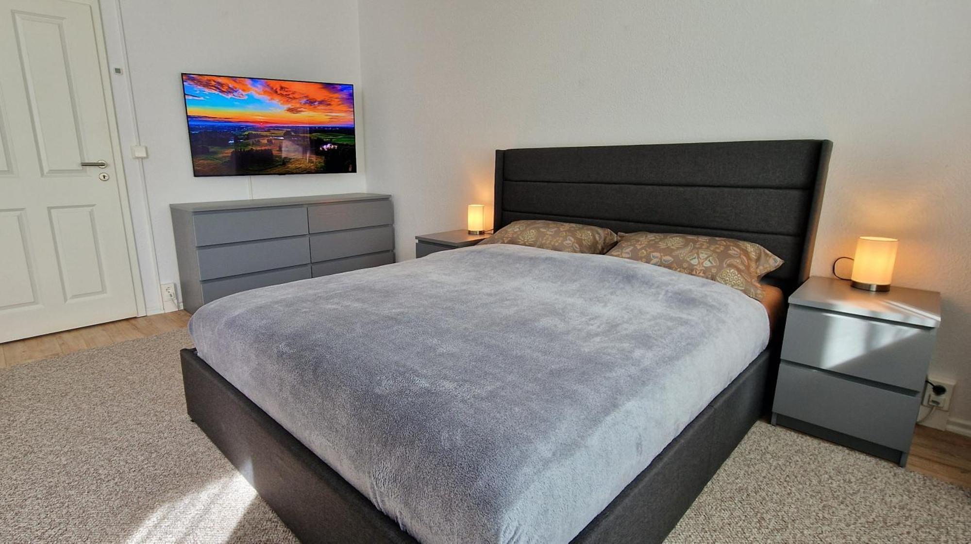 Zentrum Apartment - Oled Tv - Ps4 - Balkon - Parking Chemnitz Zewnętrze zdjęcie